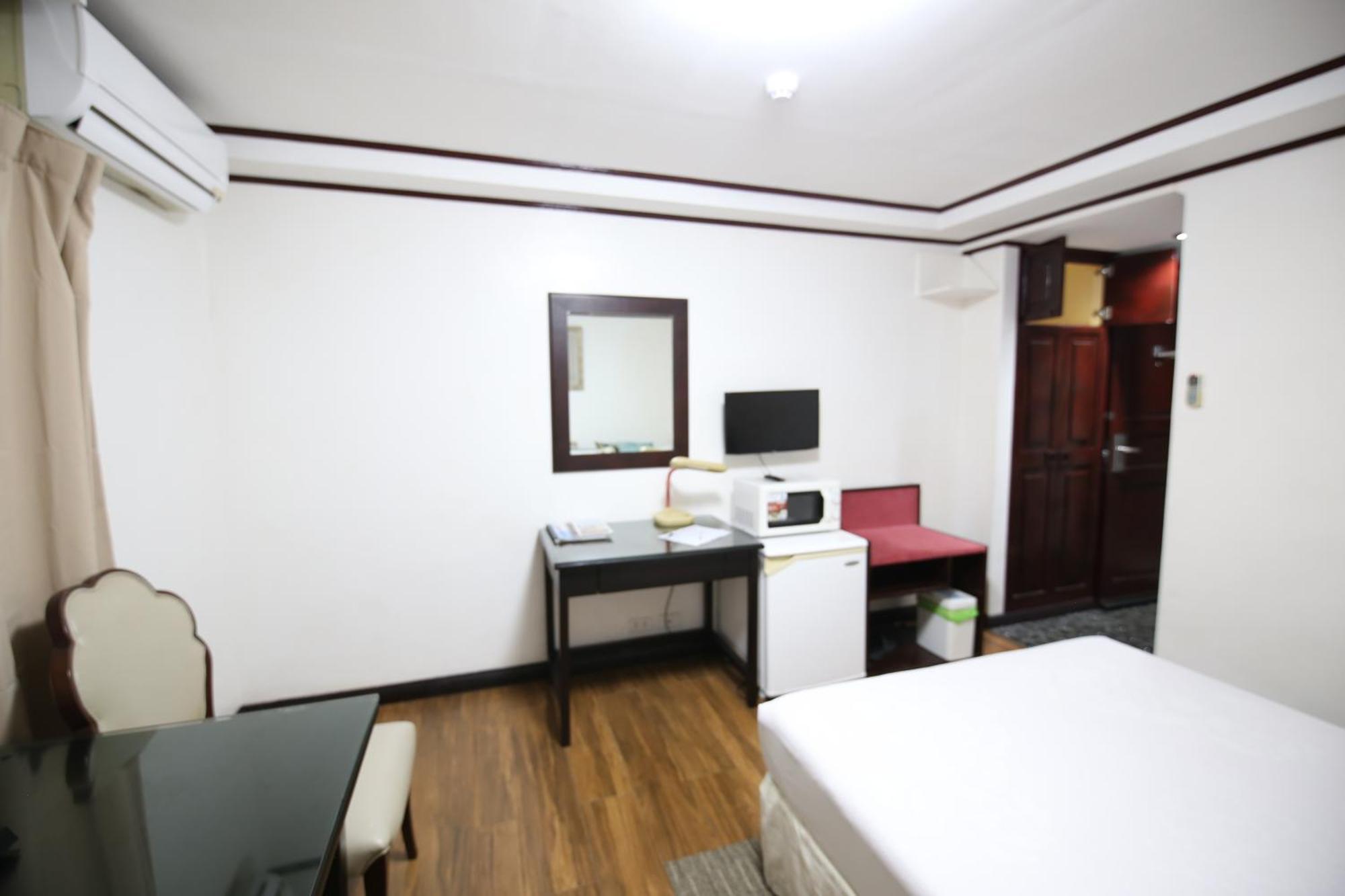 Hotel Asia Cebu Exterior foto